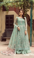 alizeh-shahtaj-festive-2021-66